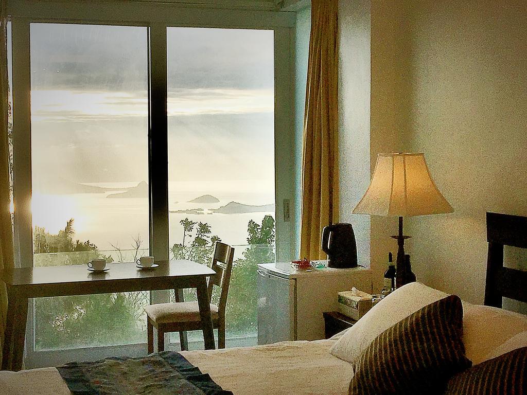 The Carmelence View Bed & Breakfast Tagaytay City Exterior photo